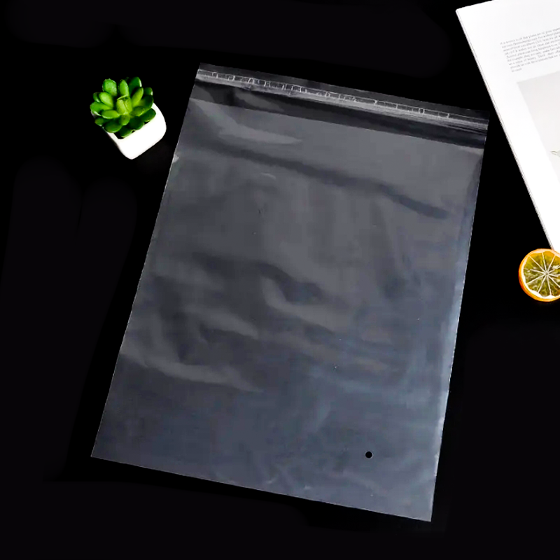 Varför är PE självhäftande påsar ett klokt val för förpackning?